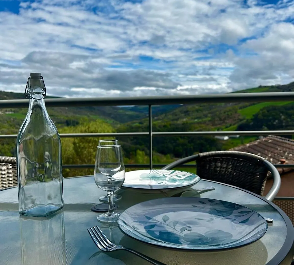 Le Vallon Appartement T2 Trébas شقة